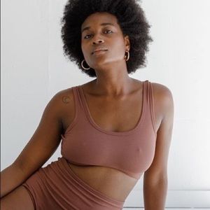 ARQ Full-Coverage Bra in Spice